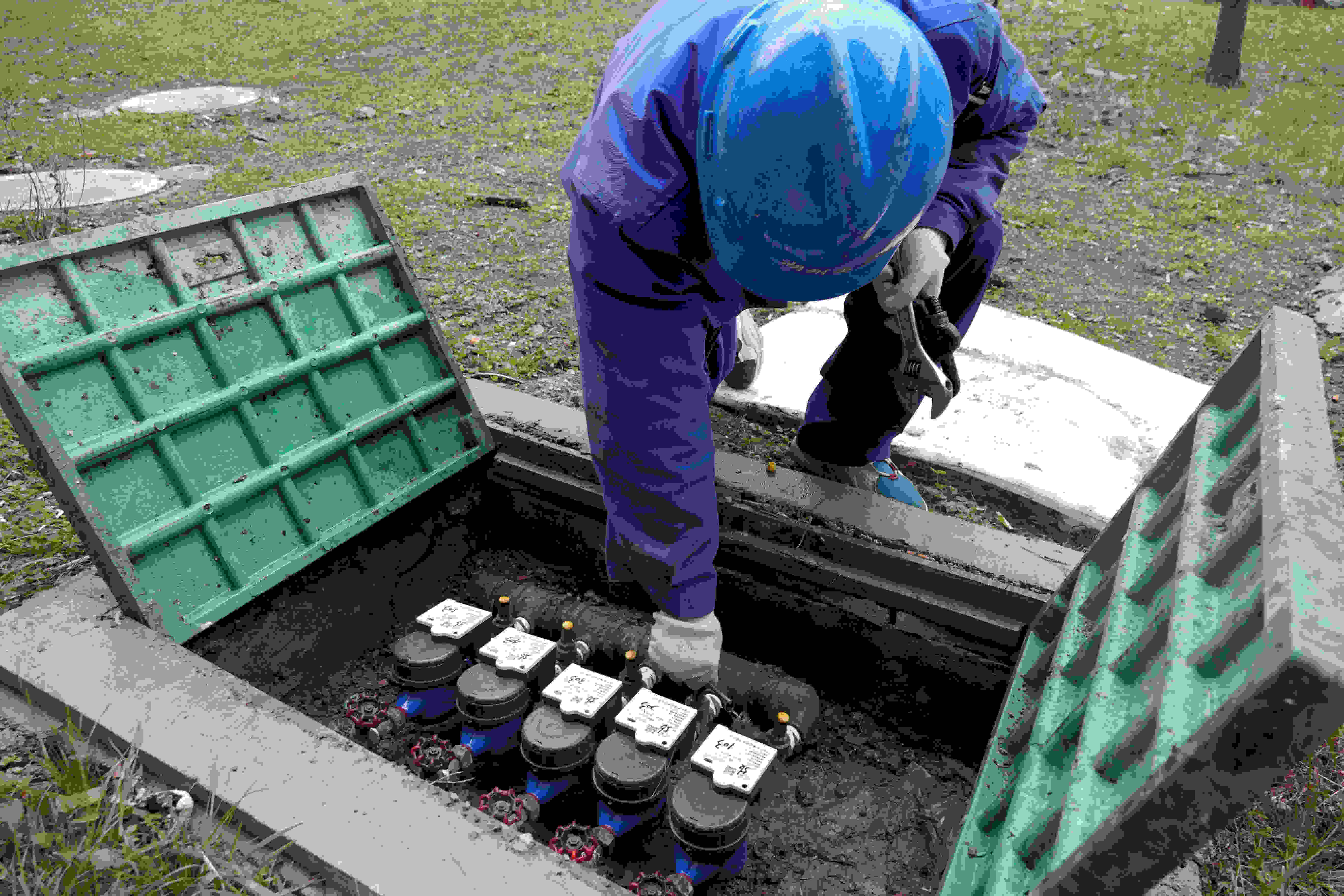 18����LUCK����(�й�)�ɷ����޹�˾